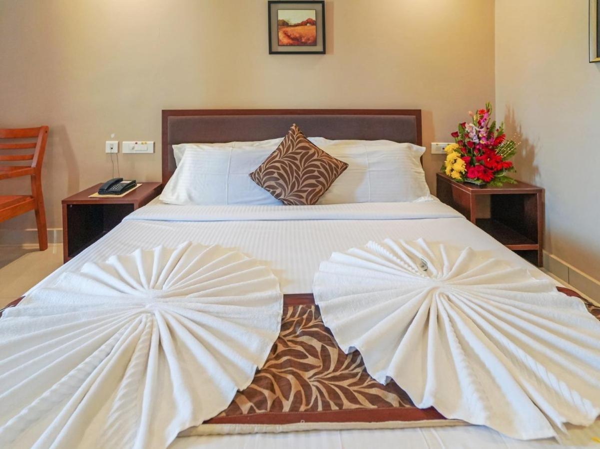 Hotel Shreehari Grand Puri Exterior photo