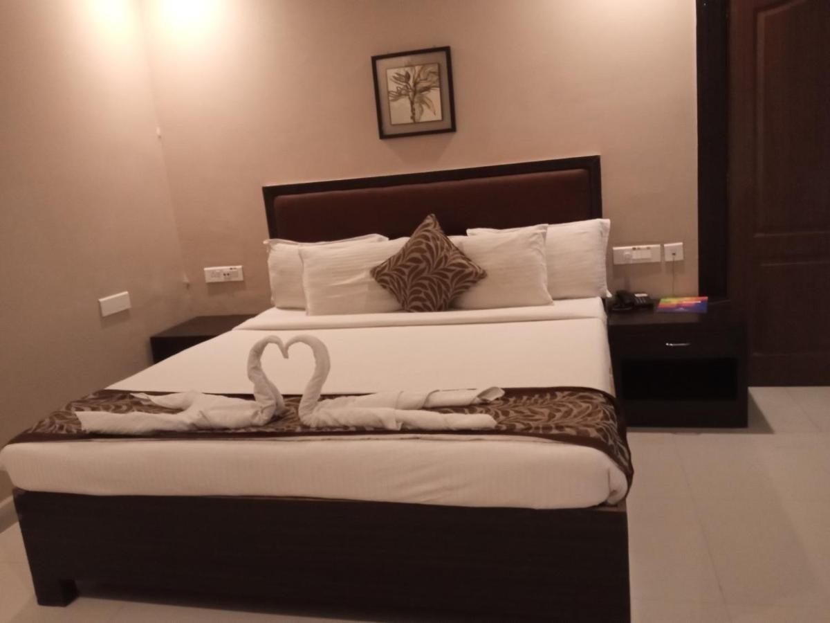 Hotel Shreehari Grand Puri Exterior photo