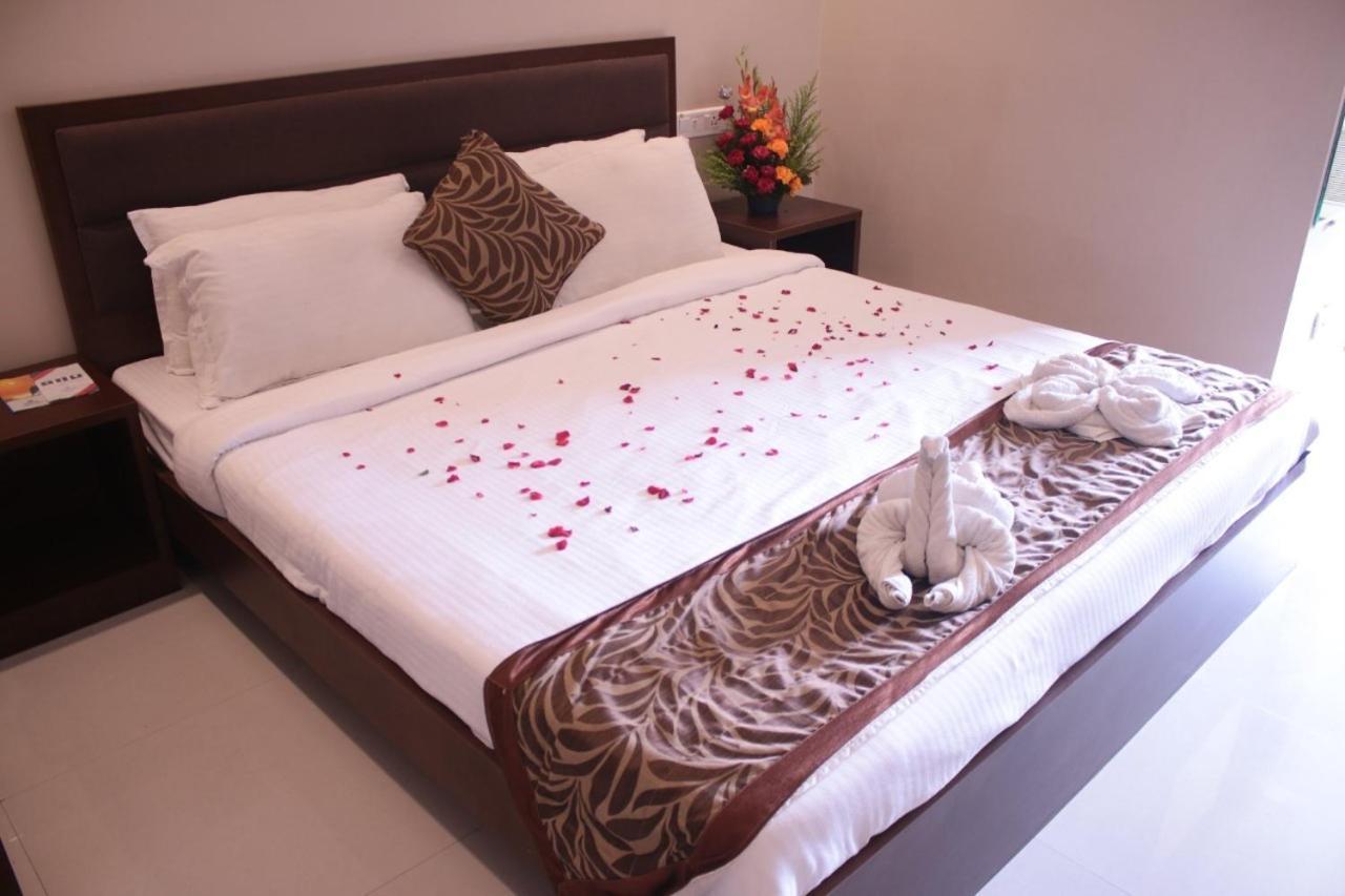 Hotel Shreehari Grand Puri Exterior photo