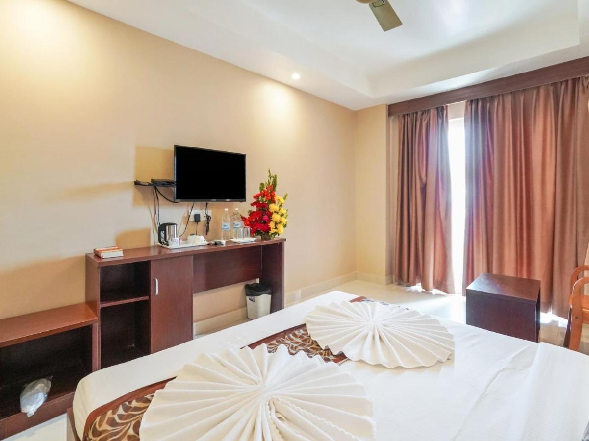 Hotel Shreehari Grand Puri Exterior photo