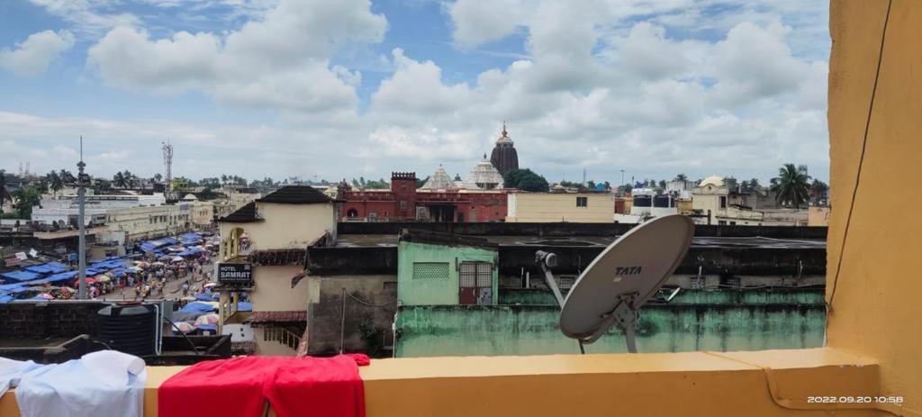 Hotel Shreehari Grand Puri Exterior photo