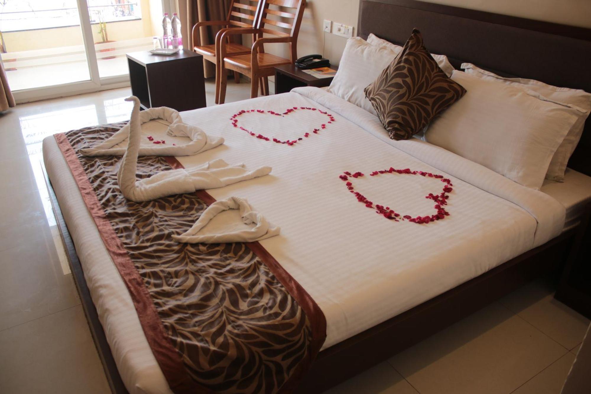 Hotel Shreehari Grand Puri Exterior photo